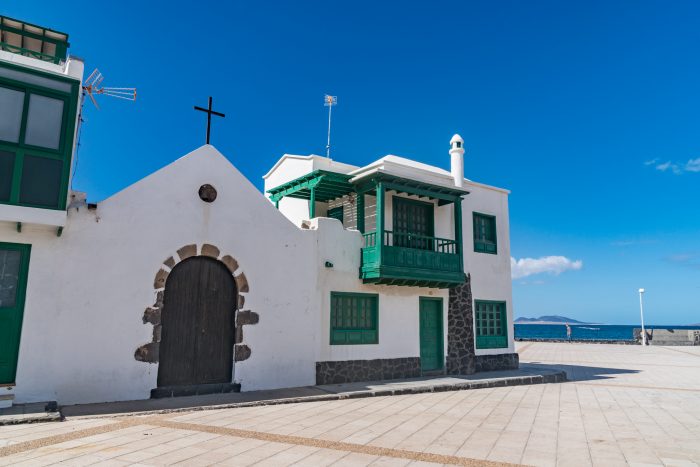 Famara